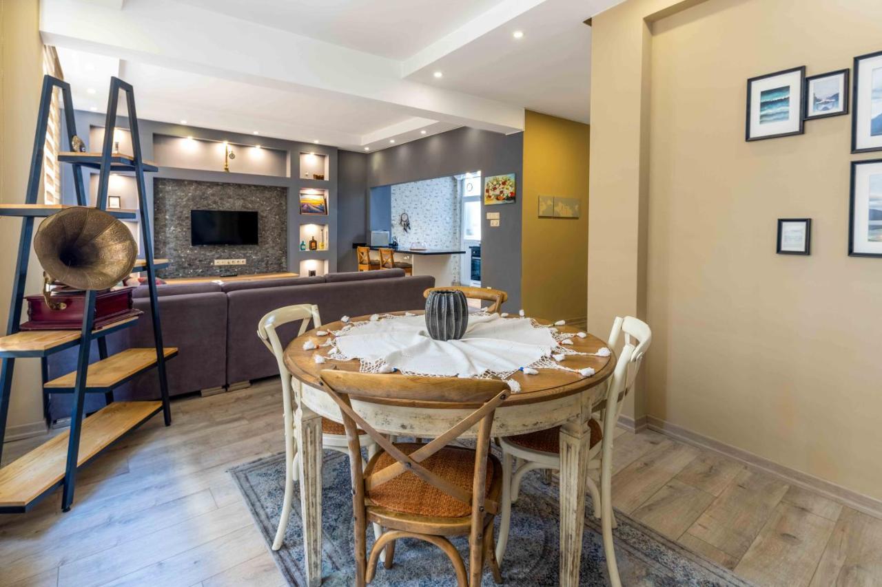 Apartment Cihangir *